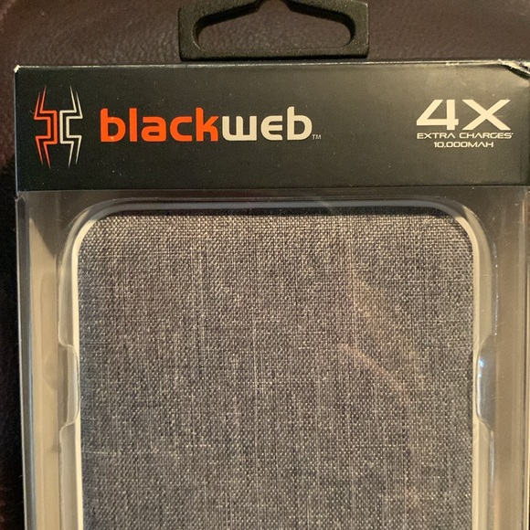 Blackweb portable battery, new in box, charger only - Picture 5 of 5